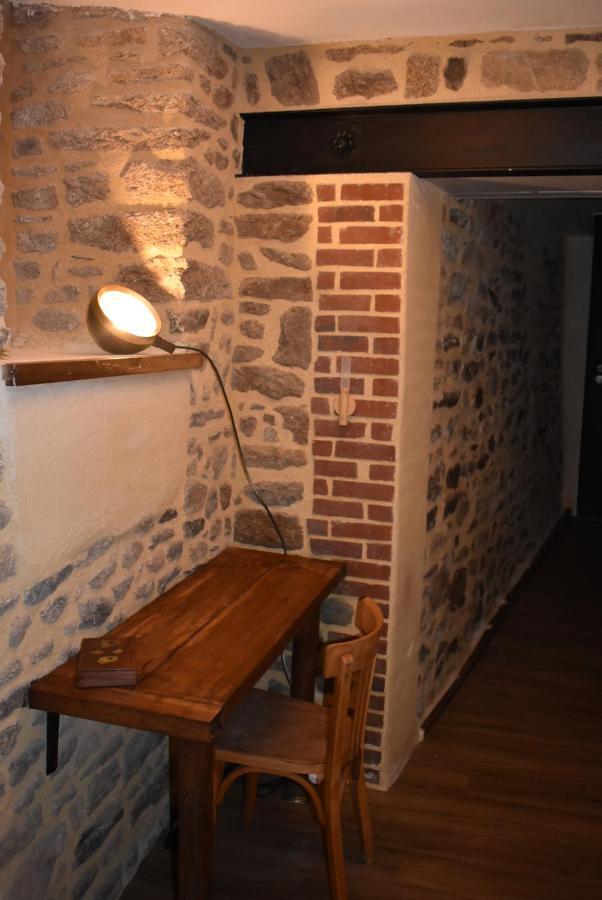 Le Duclos, Appartement Rez-De-Jardin Dinan Centre Exteriör bild